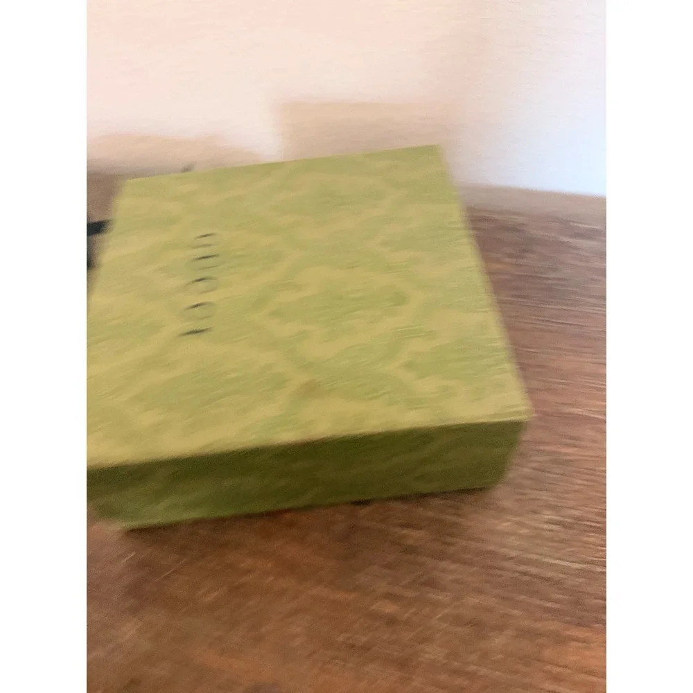 Gucci womens gg